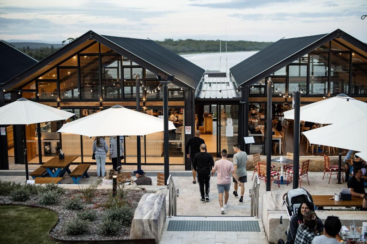 Huskisson Hotel Buitenkant foto