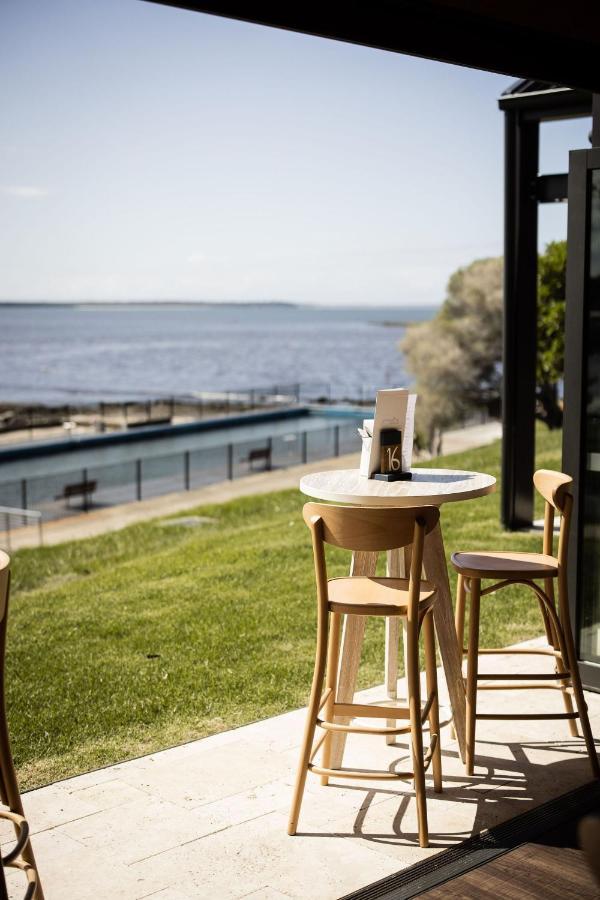 Huskisson Hotel Buitenkant foto