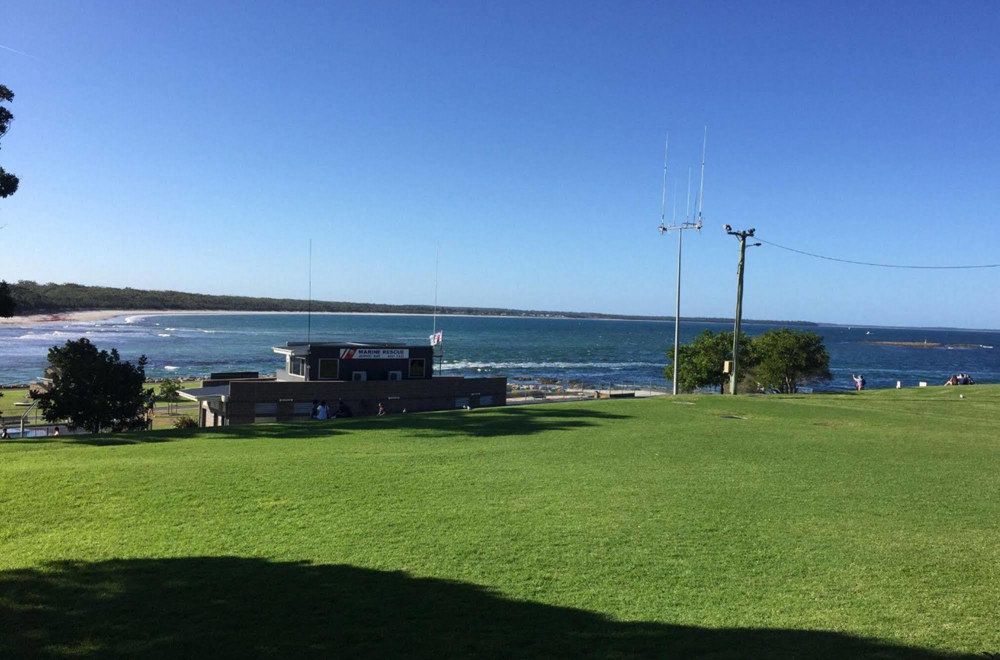 Huskisson Hotel Buitenkant foto